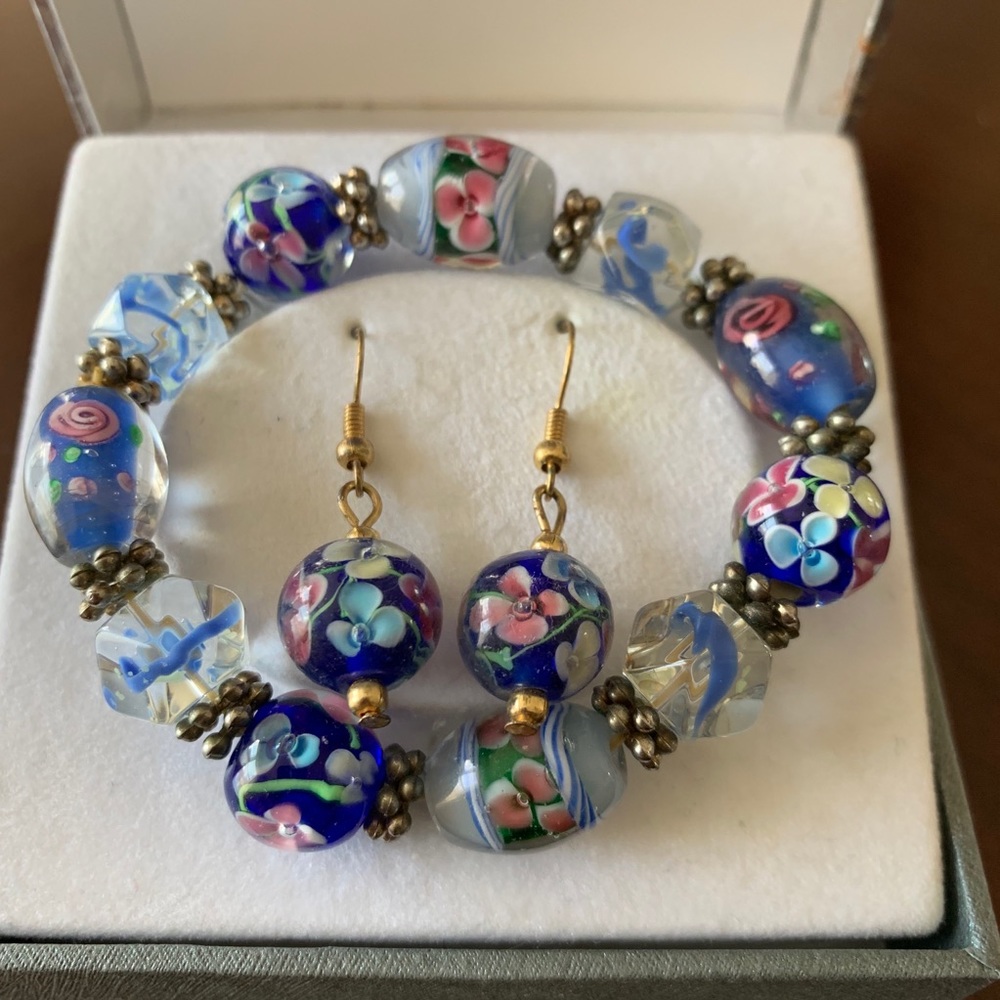 Beaded Bracelet with earrings